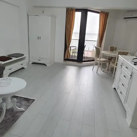 Solid Superb Cu La Si Mare Apartment *