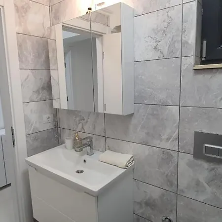 Solid Superb Cu La Si Mare Apartment *