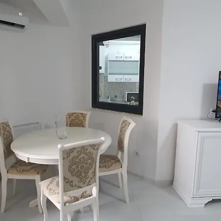 Solid Superb Cu La Si Mare Apartment *